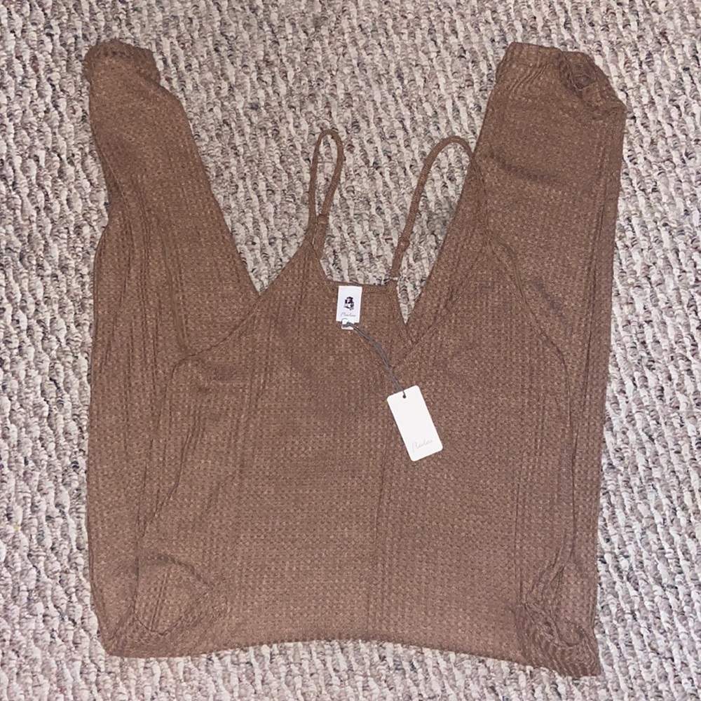 Vici jumper. Mocha color. Size small. NWT